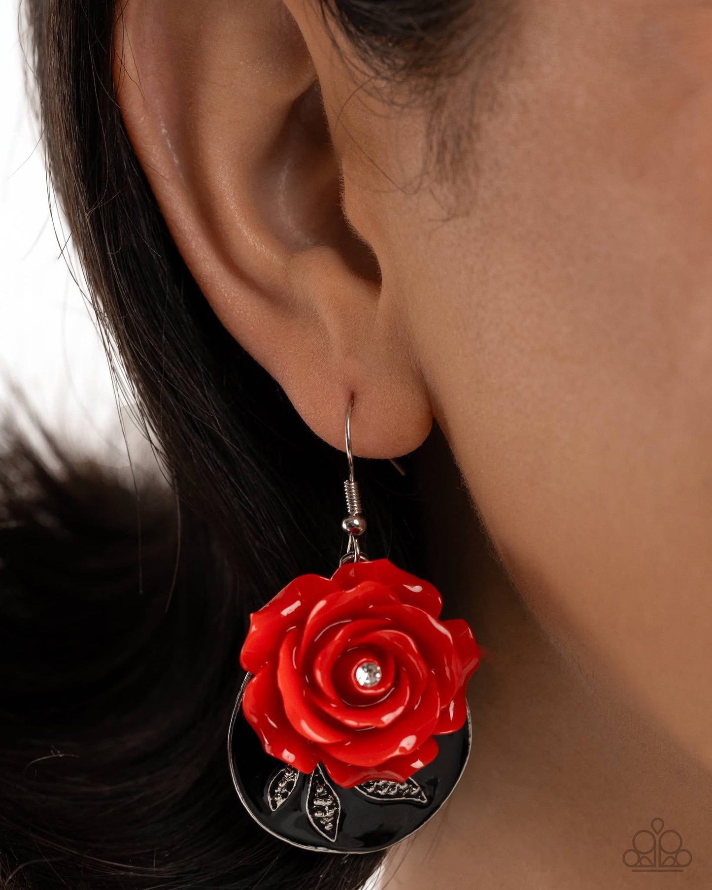 Rosy Reception - Red