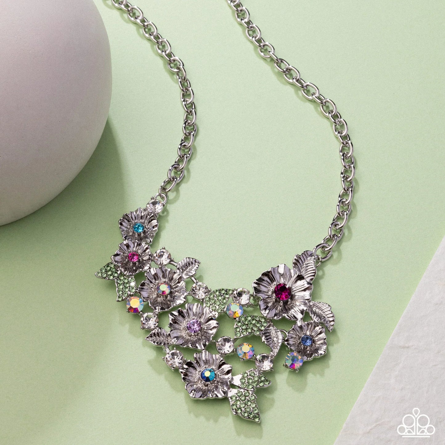 Head-Turning Haute - multi